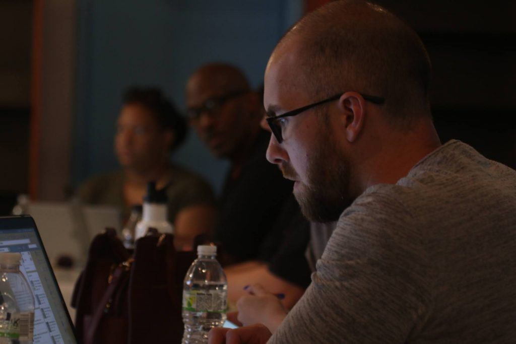 Social Media Meetup on Instagram - Kyle in the house