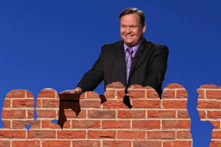 use linkedin as a free traffic building strategy